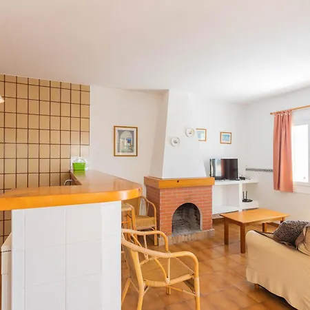 Noelia - Magnificent Sea Views & Close To The Holiday home *