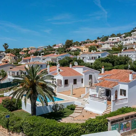 Noelia - Magnificent Sea Views & Close To The *